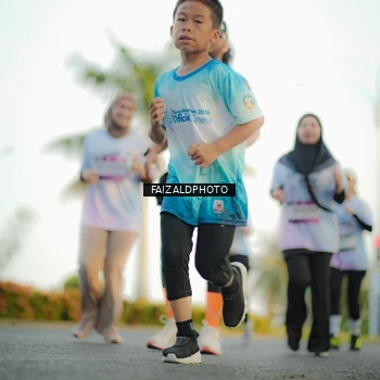 Runner Photo 7865893