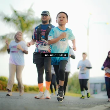 Runner Photo 7865898