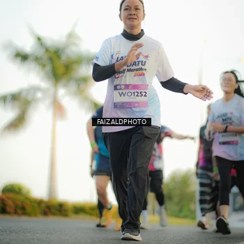 Runner Photo 7865949