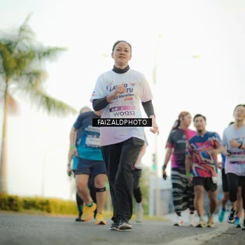 Runner Photo 7865961