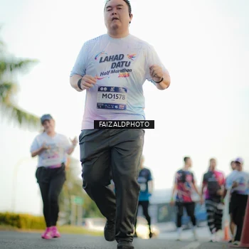 Runner Photo 7865992