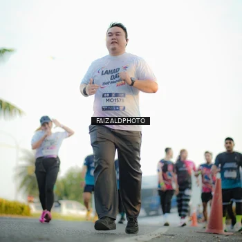 Runner Photo 7866003
