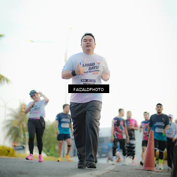 Runner Photo 7866005