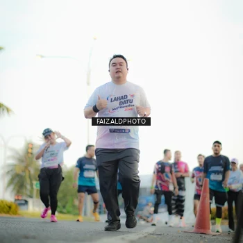 Runner Photo 7866006