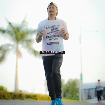 Runner Photo 7866019