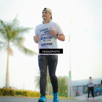 Runner Photo 7866031