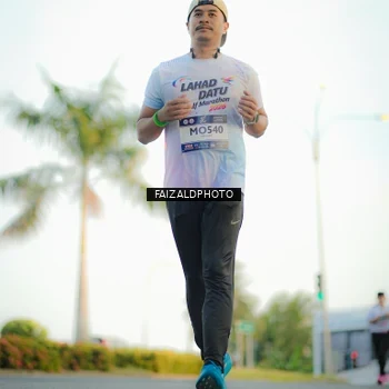 Runner Photo 7866032