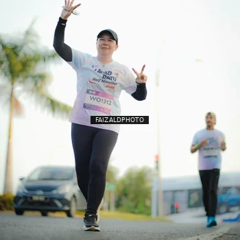 Runner Photo 7866052