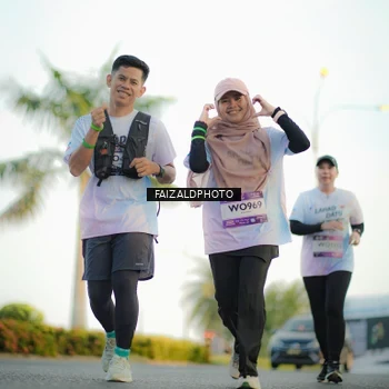 Runner Photo 7866075
