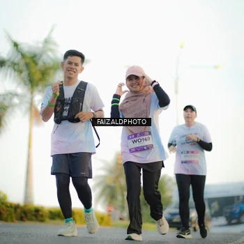 Runner Photo 7866080