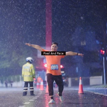 Runner Photo 7866099
