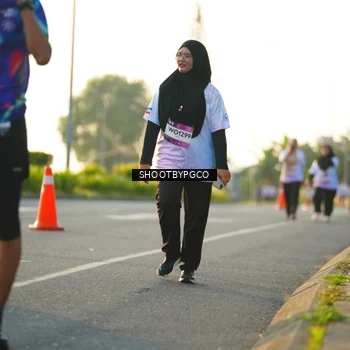 Runner Photo 7866107