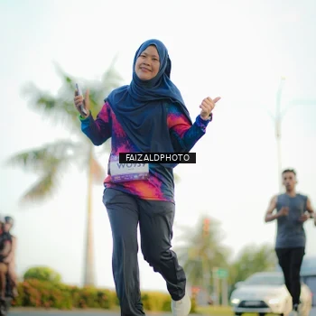 Runner Photo 7866154