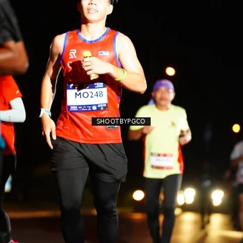 Runner Photo 7866176