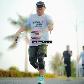 Runner Photo 7866291