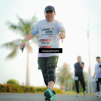 Runner Photo 7866296