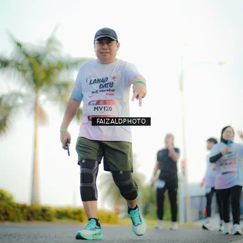Runner Photo 7866300