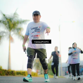 Runner Photo 7866302