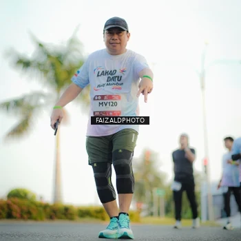 Runner Photo 7866304