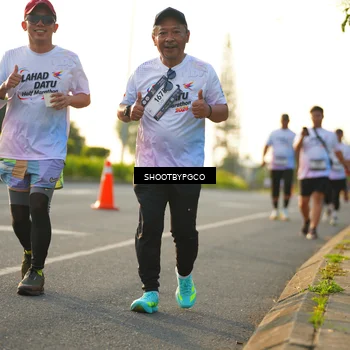 Runner Photo 7866319