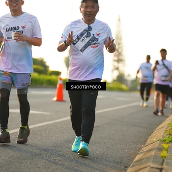 Runner Photo 7866324