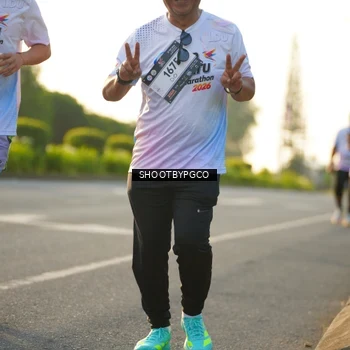 Runner Photo 7866335