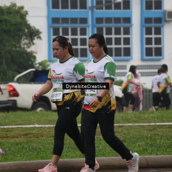 Runner Photo 7866336