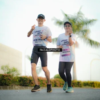 Runner Photo 7866341