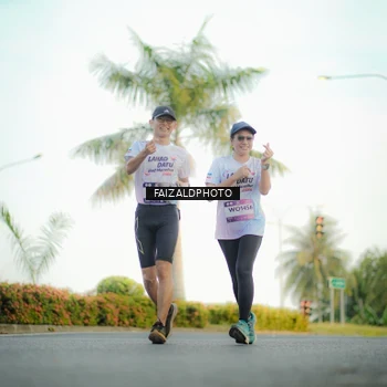 Runner Photo 7866363