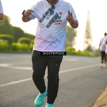 Runner Photo 7866364