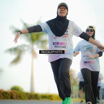Runner Photo 7866399