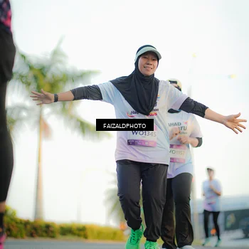 Runner Photo 7866407