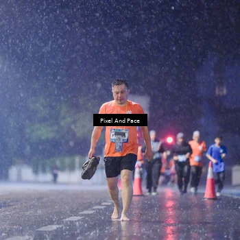 Runner Photo 7866437