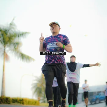 Runner Photo 7866445