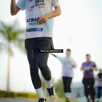 Runner Photo 7866465