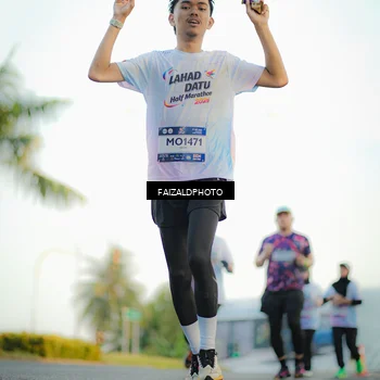 Runner Photo 7866472