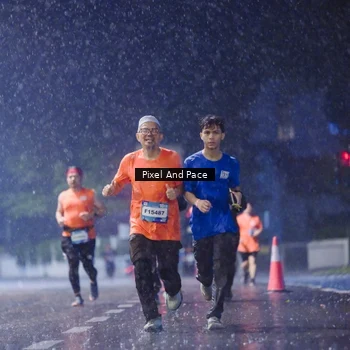 Runner Photo 7866481