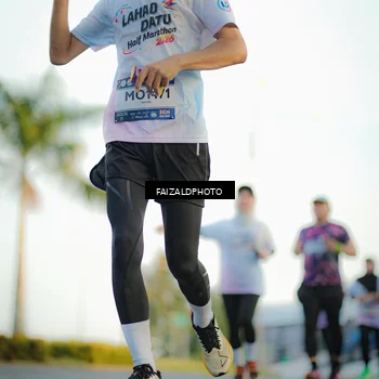 Runner Photo 7866485