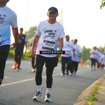 Runner Photo 7866487