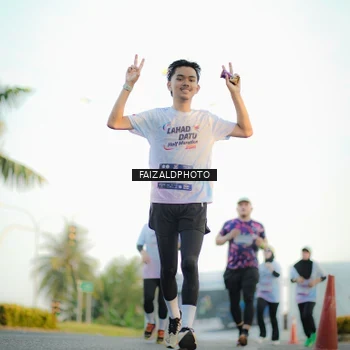 Runner Photo 7866498
