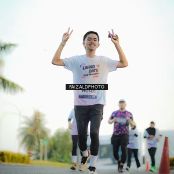 Runner Photo 7866502
