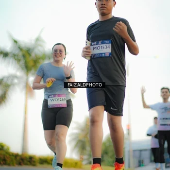Runner Photo 7866506