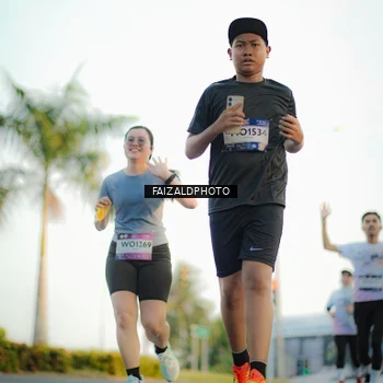 Runner Photo 7866519