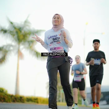 Runner Photo 7866541