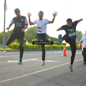 Runner Photo 7866543