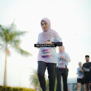 Runner Photo 7866563