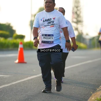 Runner Photo 7866569