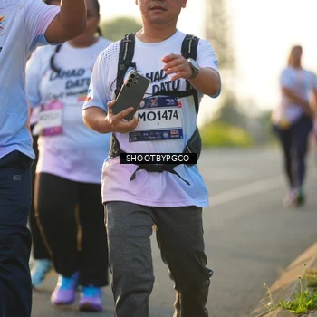 Runner Photo 7866596