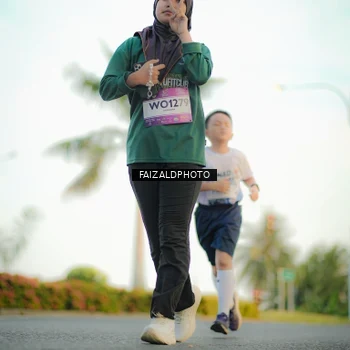 Runner Photo 7866625