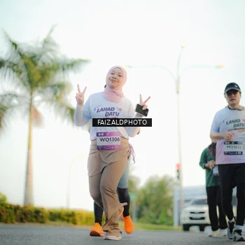 Runner Photo 7866679